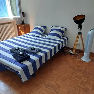 Séjour chez l'habitant Chambre Dans, Marseille